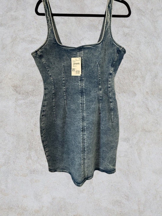 Good American Dresses & Skirts - NWT Good American Jean Dress